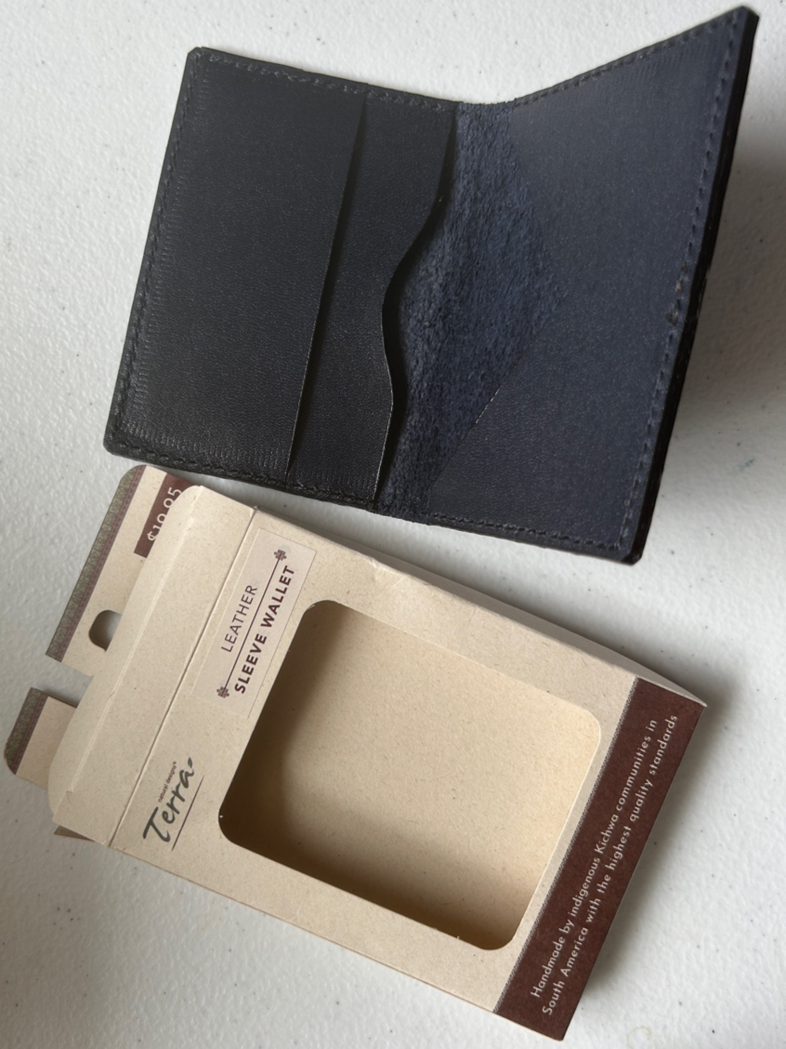 Terra Natural Designs Handmade Leather Sleeve Wallet Nwt